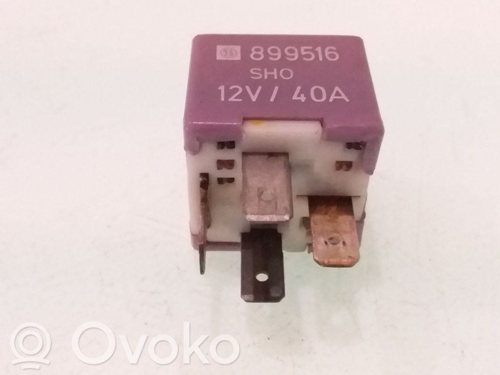 Audi A4 S4 B6 8E 8H Kita rėlė 