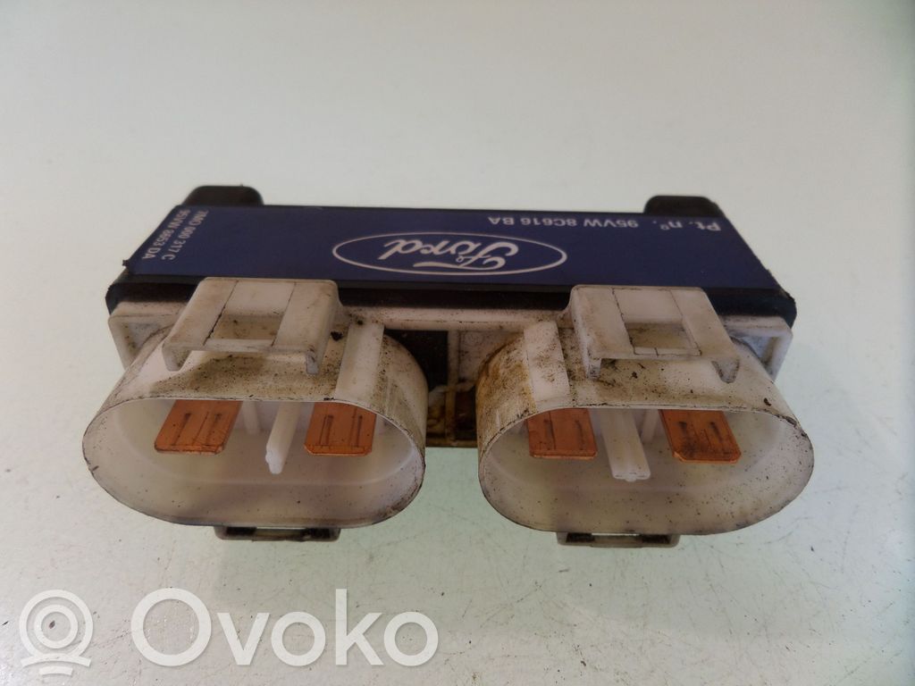 Ford Galaxy Jäähdytyspuhaltimen rele 