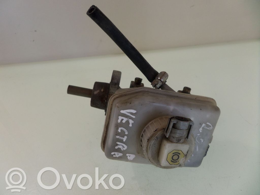 Opel Vectra B Pääjarrusylinteri 
