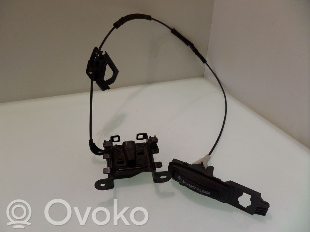 Volvo S80 Zatrzask blokady oparcia fotela 