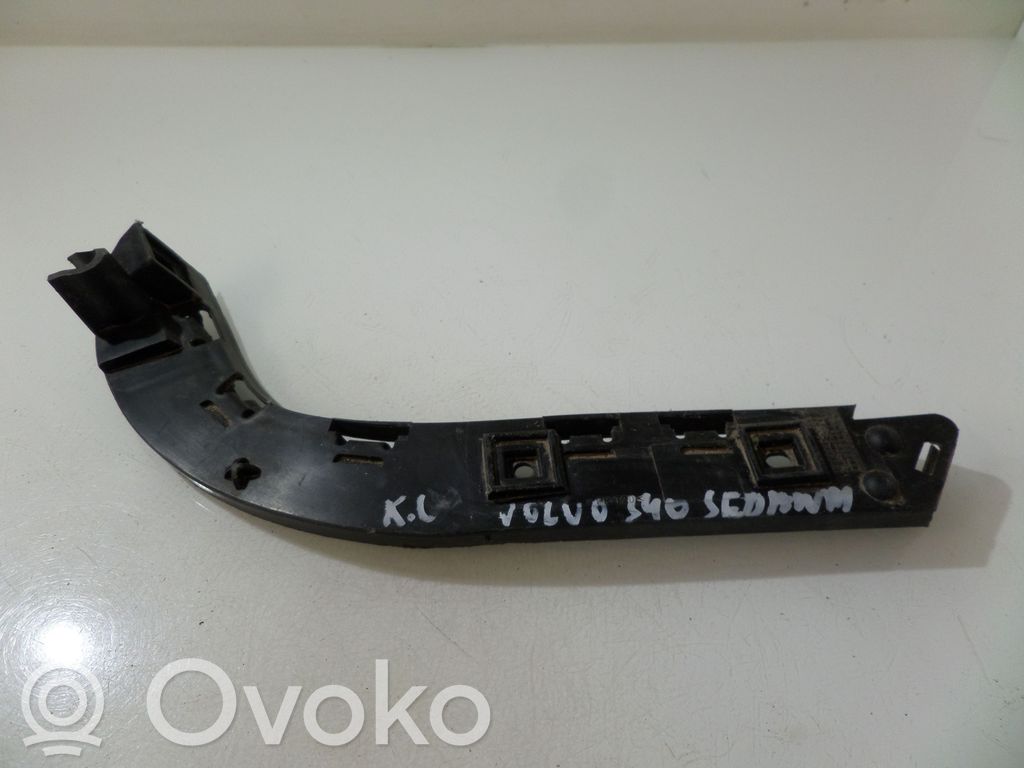 Volvo S40 Takapuskurin kannake 