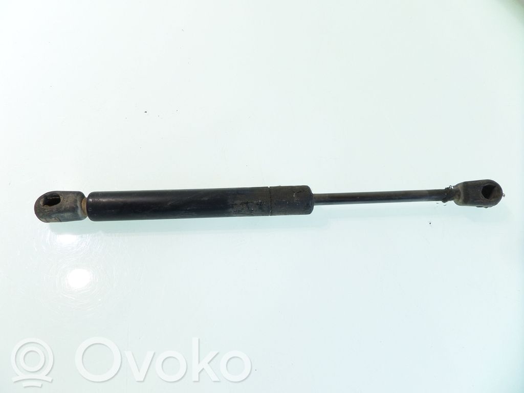 Audi A4 S4 B5 8D Tailgate/trunk strut/damper 