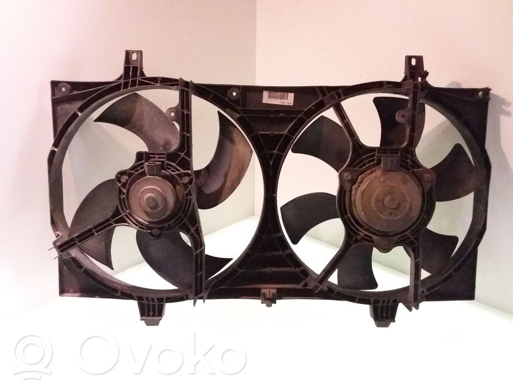 Nissan Almera N16 Elektrisks radiatoru ventilators 