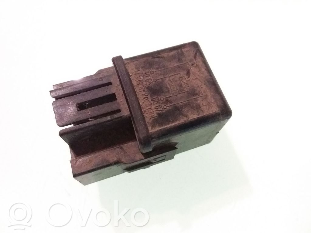 Volvo S40, V40 Muu rele 