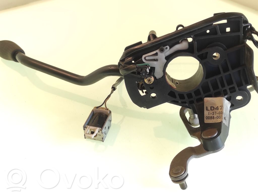Mazda MPV Pavarų perjungimo mechanizmas (kulisa) 
