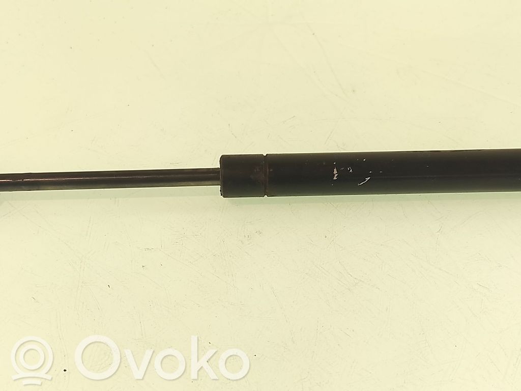 Seat Toledo II (1M) Amortyzator klapy tylnej bagażnika 