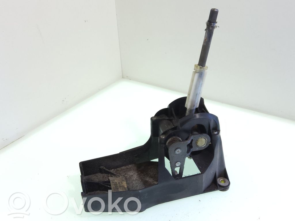 Opel Vectra C Gear shifter/selector 