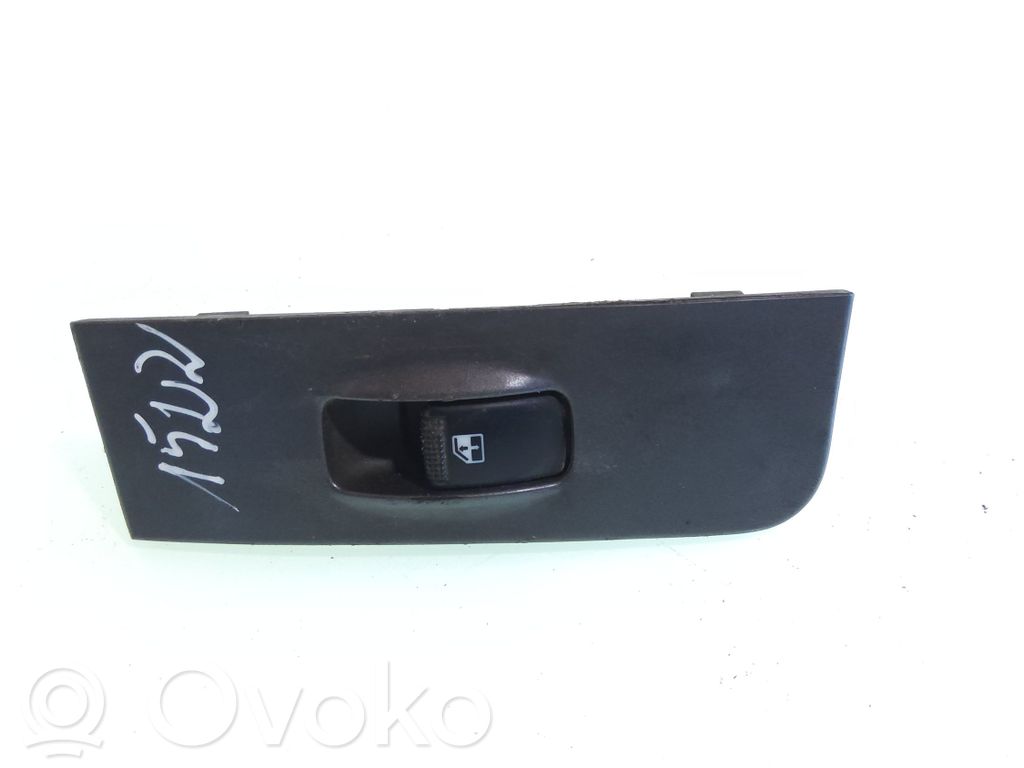 Hyundai Matrix Electric window control switch 