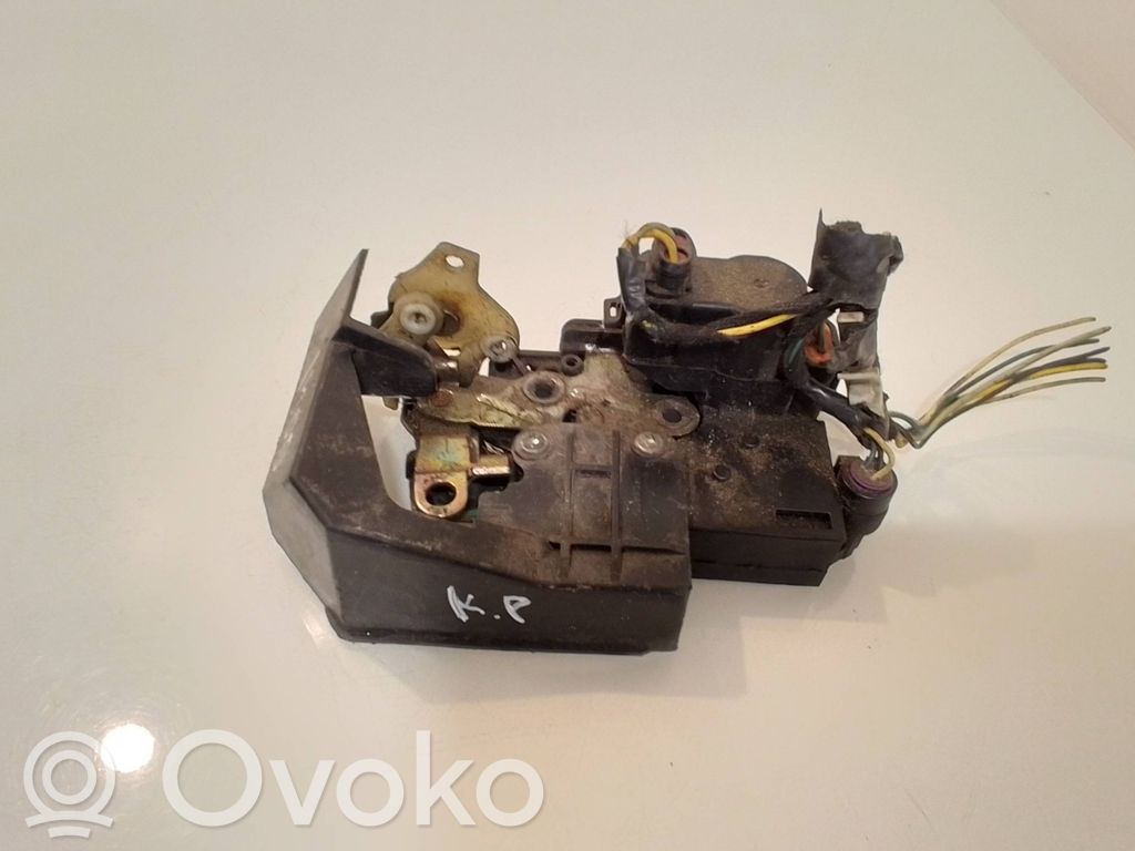 Alfa Romeo 156 Zamek drzwi przednich 