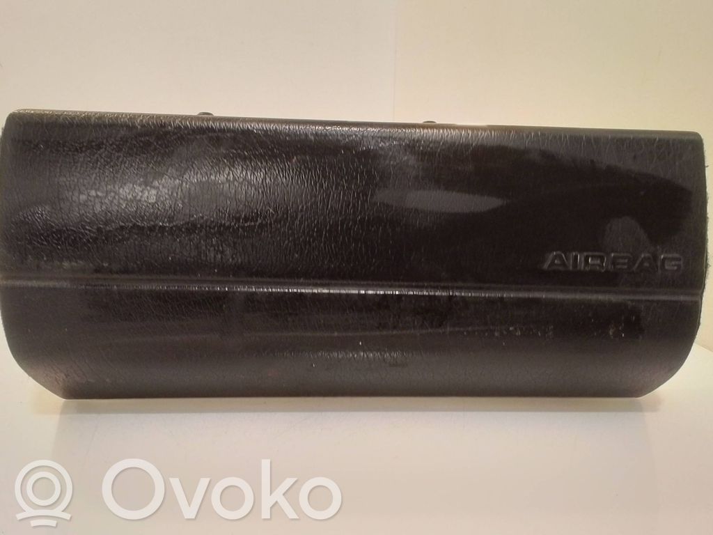 Volkswagen Golf III Passenger airbag 
