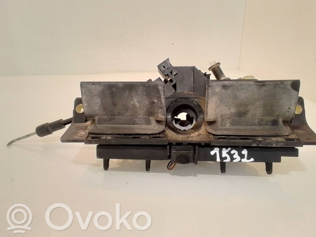 Audi A6 S6 C5 4B Tailgate/trunk/boot exterior handle 