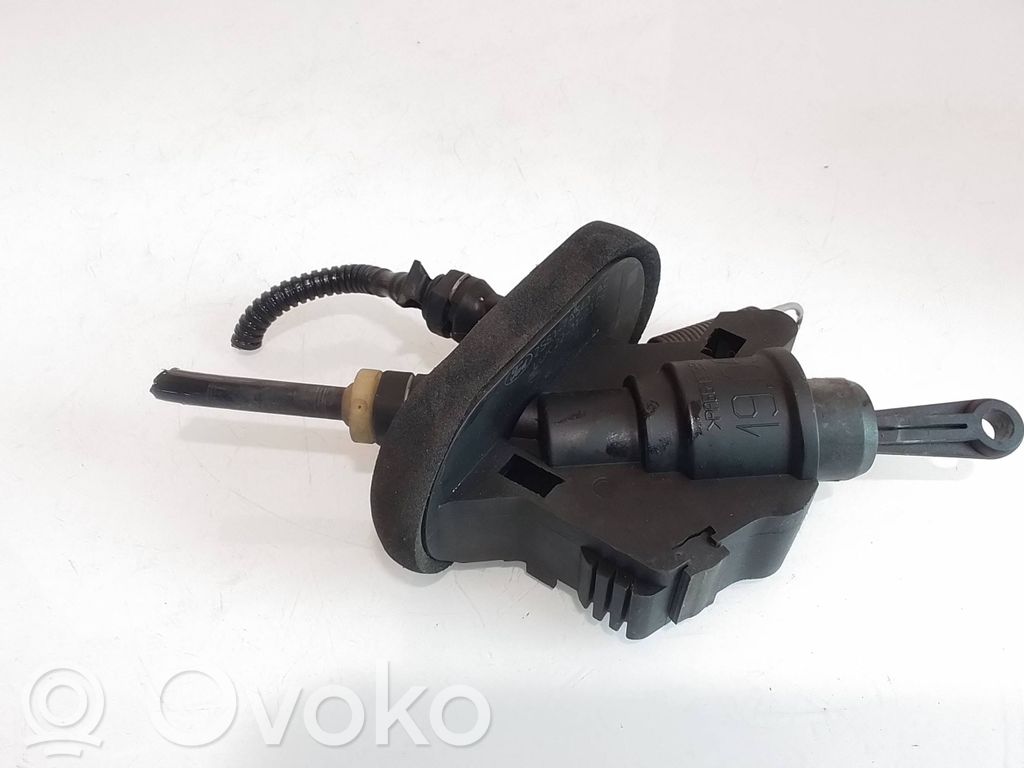 Mazda 2 Kytkimen pääsylinteri 