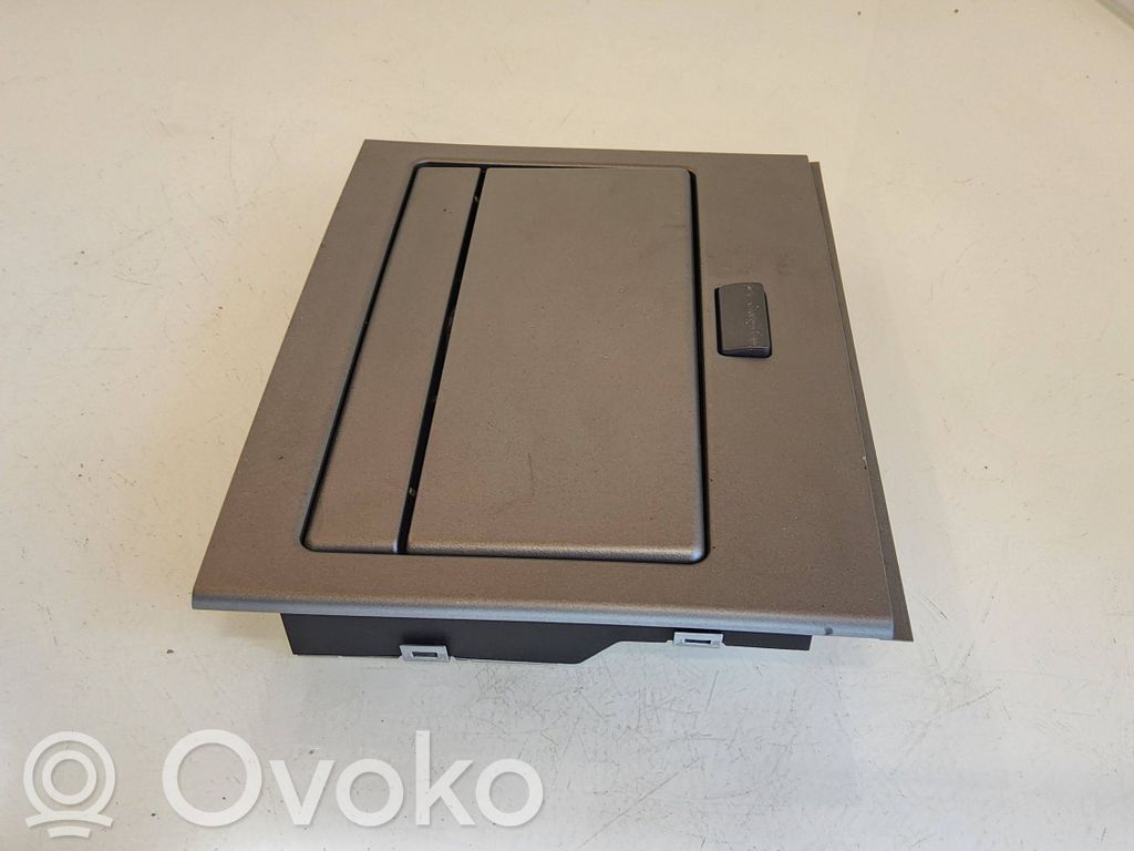BMW 7 E65 E66 Luz del asiento trasero 