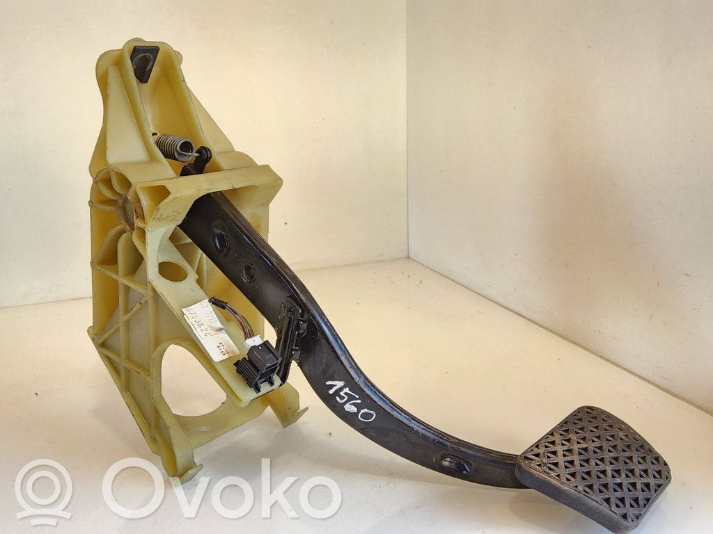 BMW 7 E65 E66 Bremžu pedālis 
