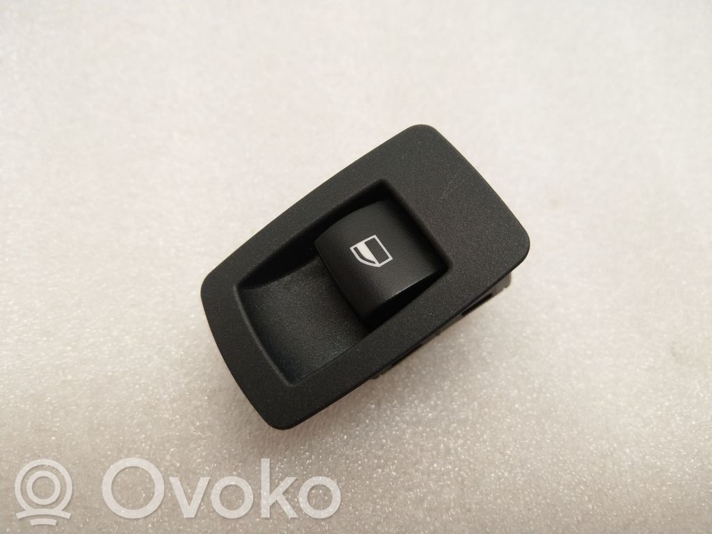 Electric window control switch   6928249,6928249,3404051
