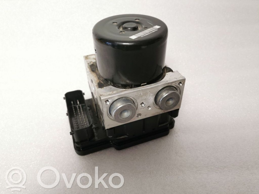 ABS-pumppu   6776053