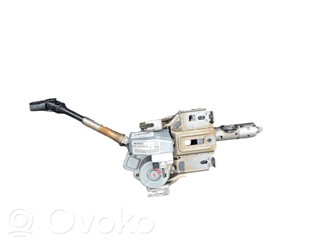 Renault Clio III Steering wheel axle 