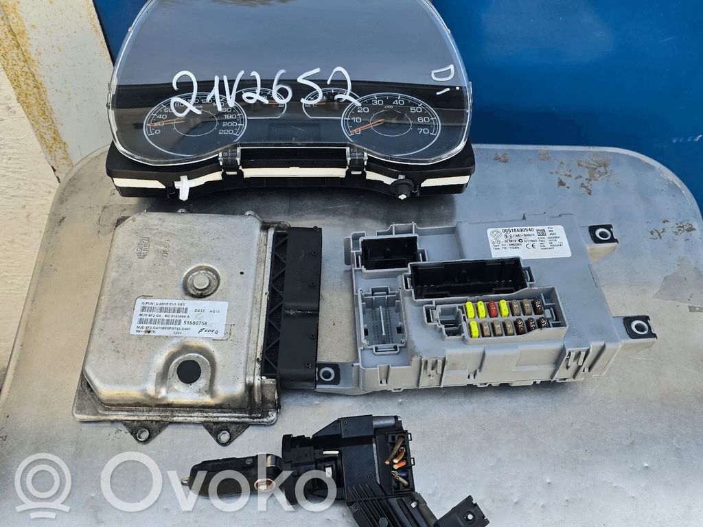 Fiat Punto (188) Unitate control motor/modul ECU 
