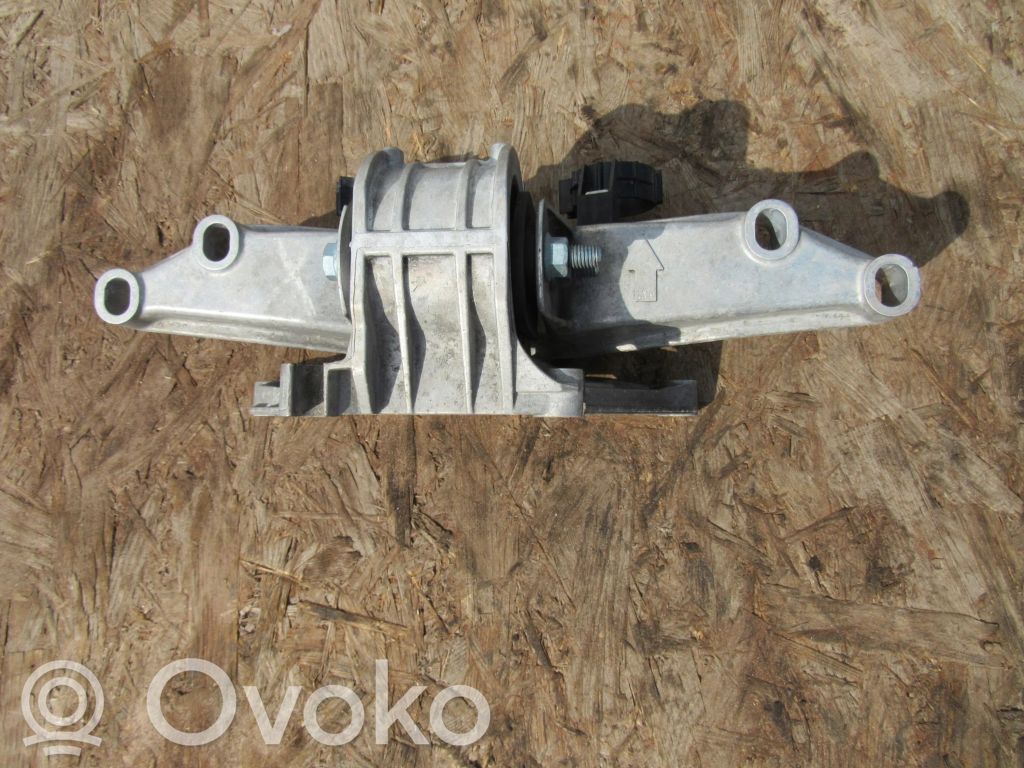 Porsche Boxster 987 Engine mounting bracket 