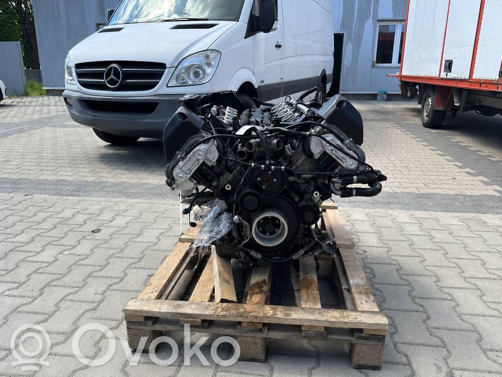 BMW 5 E60 E61 Kompletne silniki 