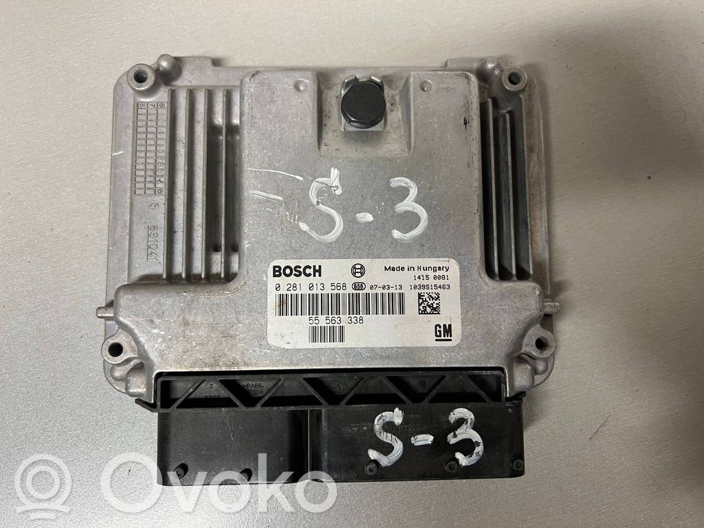 Saab 9-5 Dzinēja vadības bloks 
