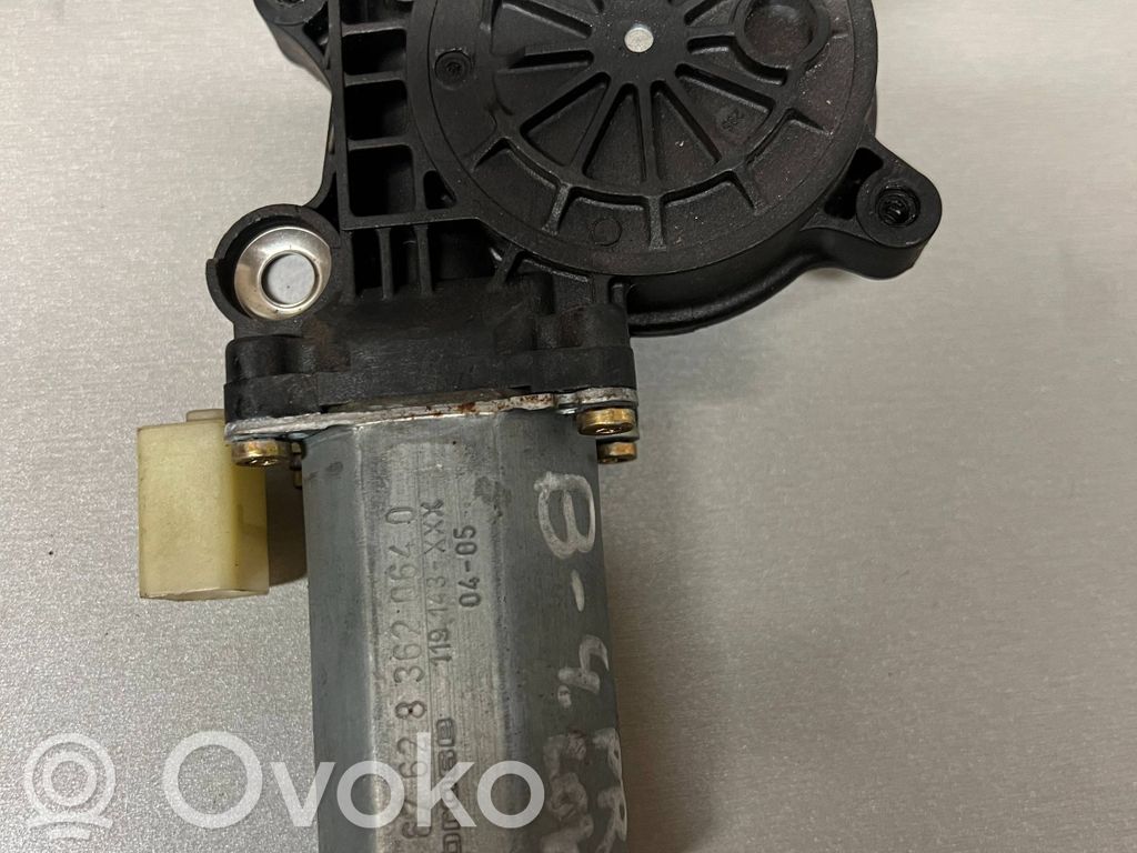 BMW 3 E46 Motor del regulador de la ventanilla de la puerta delantera 