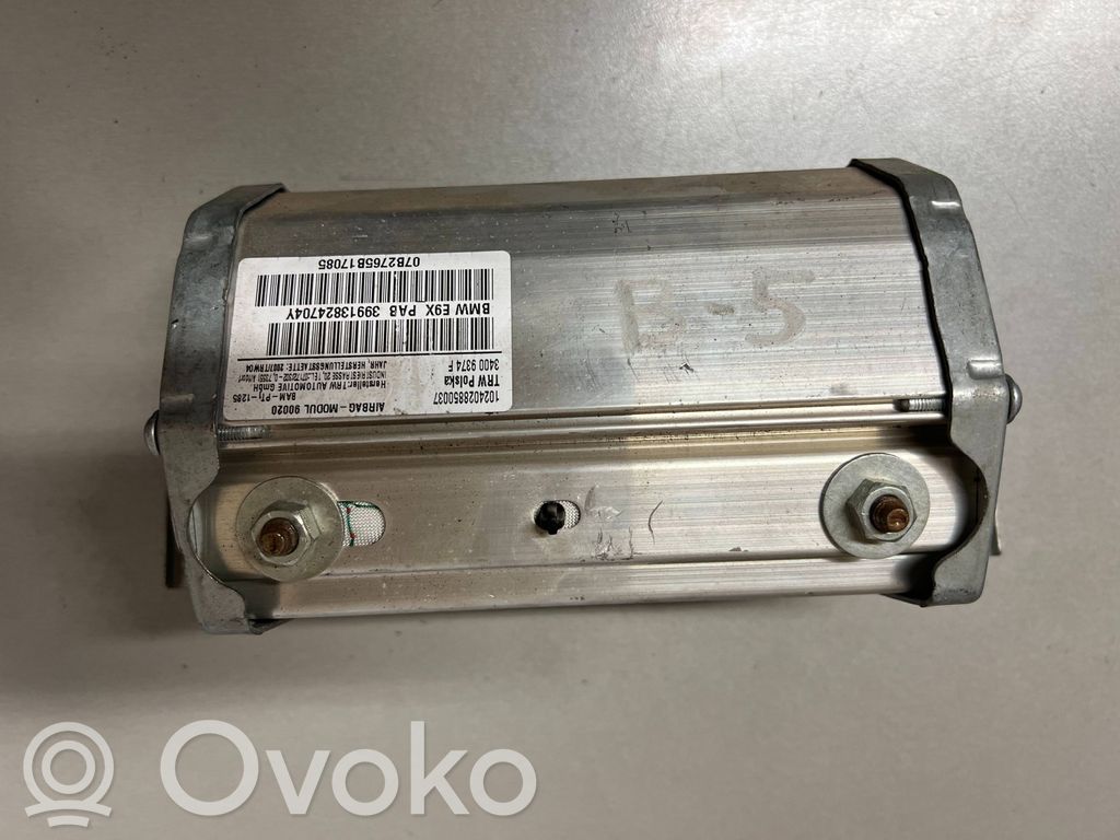 BMW 3 E90 E91 Keleivio oro pagalvė 