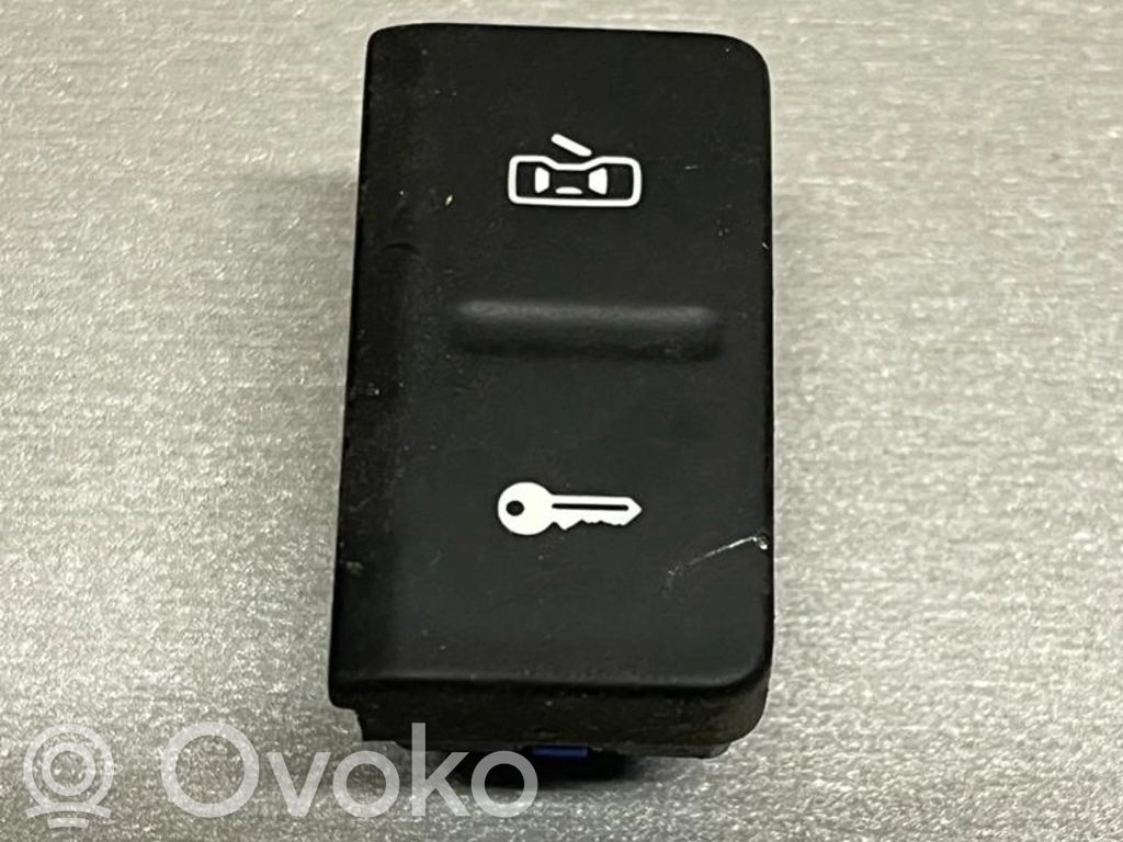 Volkswagen Golf Plus Central locking switch button 