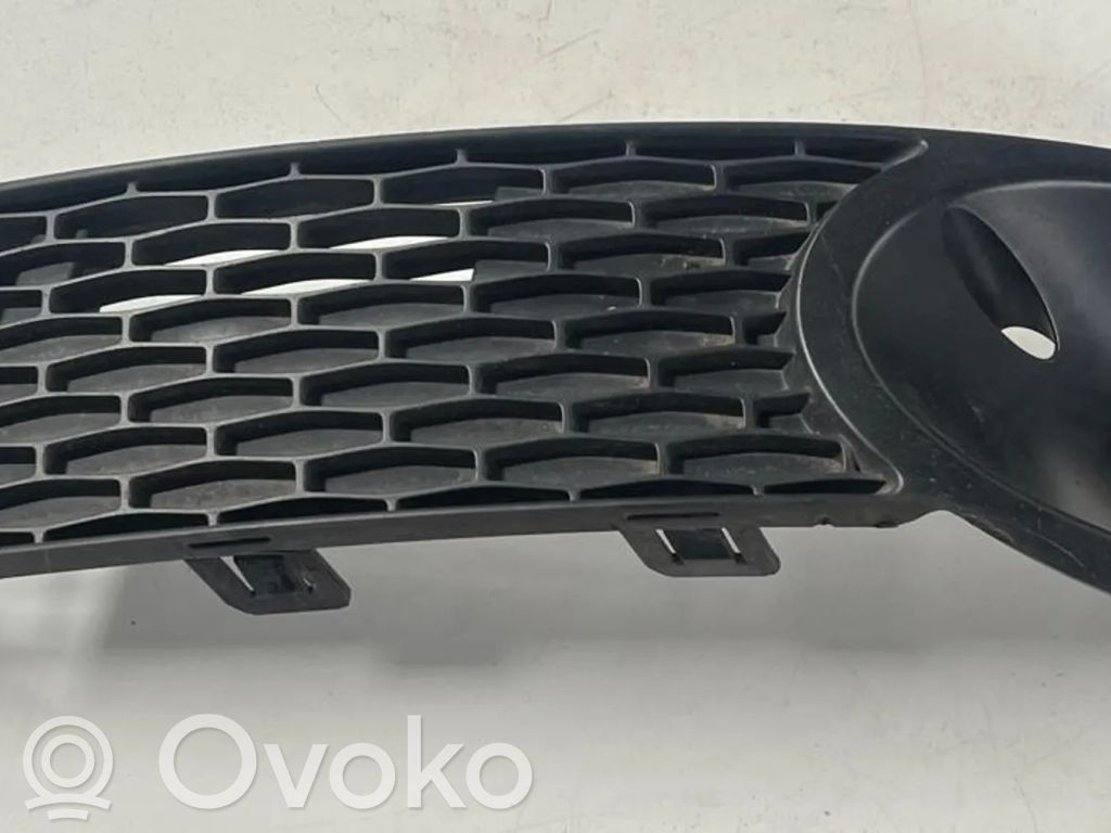 Saab 9-5 Front fog light trim/grill 