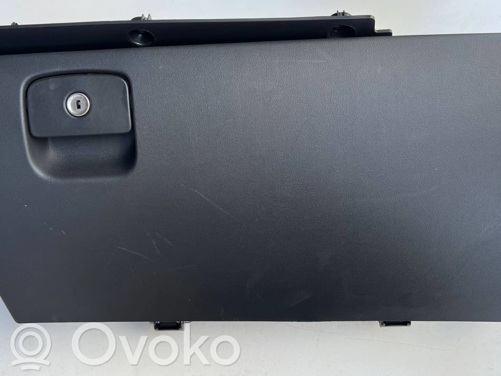 Schowek deski rozdzielczej   GX73060T10AF8PVJ,T4N15540PVJ,X760X260,CM28841,GX7306024AA8PVJ,R28841020,T2H8128PVJ