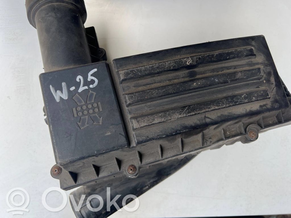 Volkswagen Golf V Obudowa filtra powietrza 