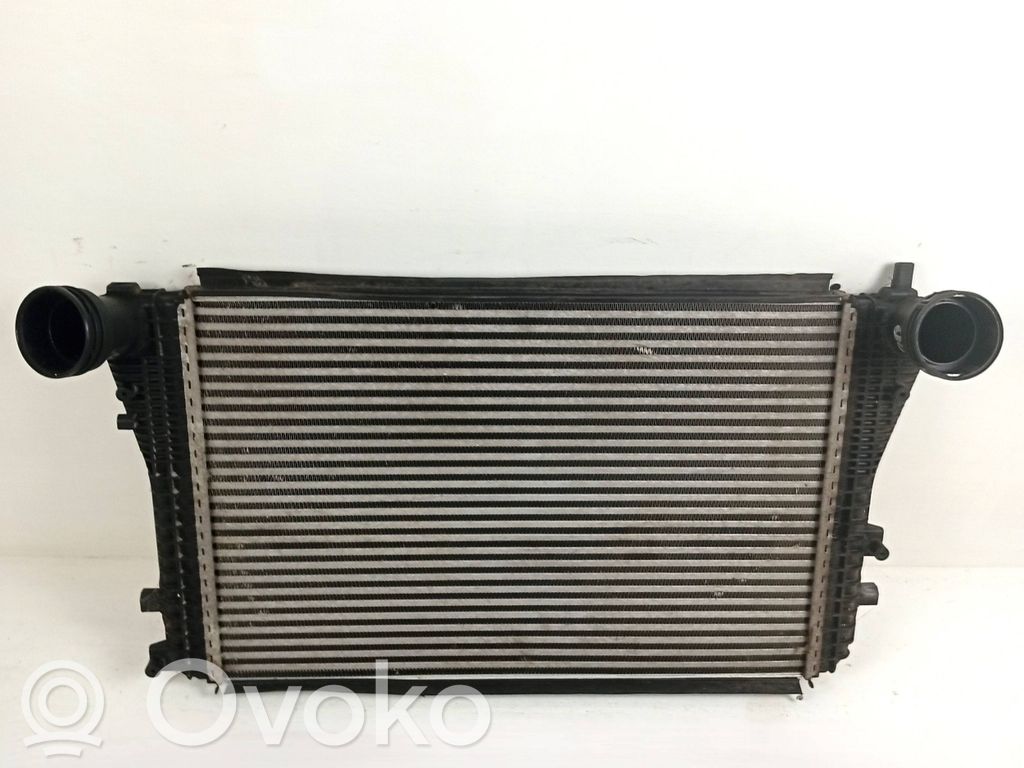 Volkswagen Caddy Interkūlerio radiatorius 