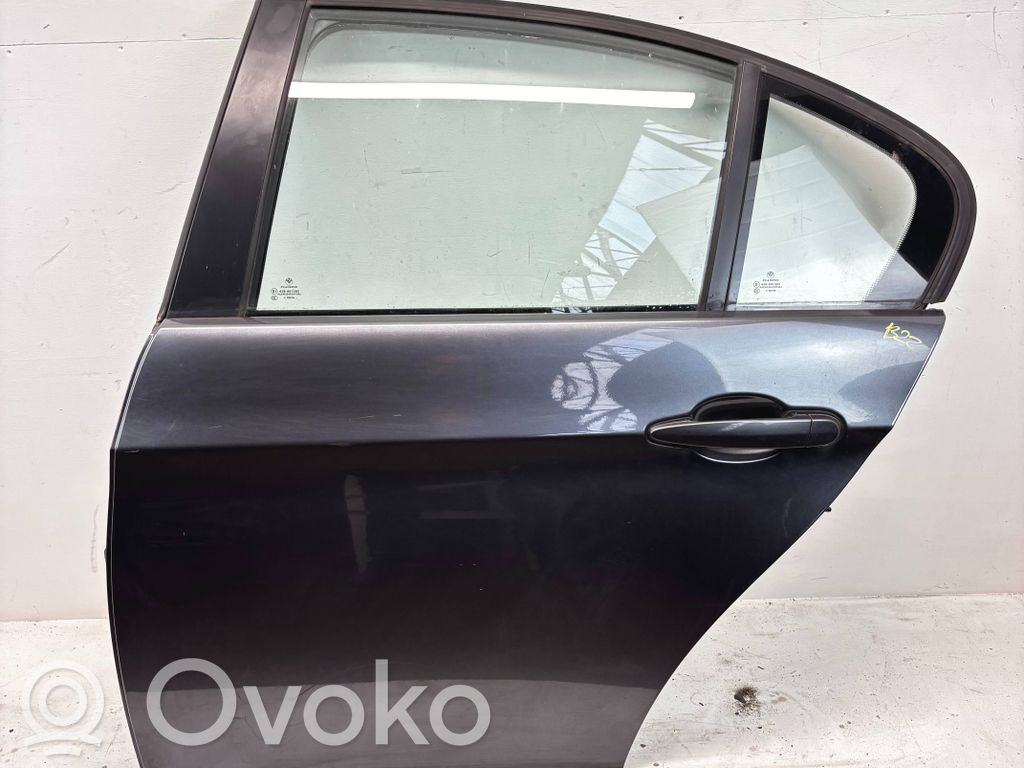 BMW 3 E90 E91 Drzwi tylne 