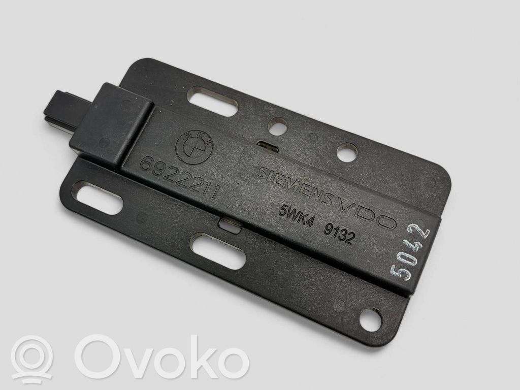 BMW 3 E90 E91 Antenne intérieure accès confort 