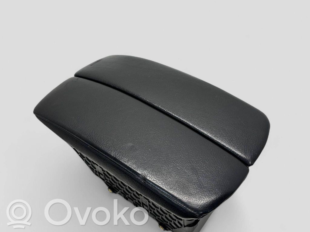 BMW X5 E70 Armrest 