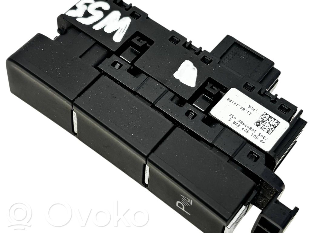 Volkswagen Golf VII Interruptor del sensor de aparcamiento (PDC) 