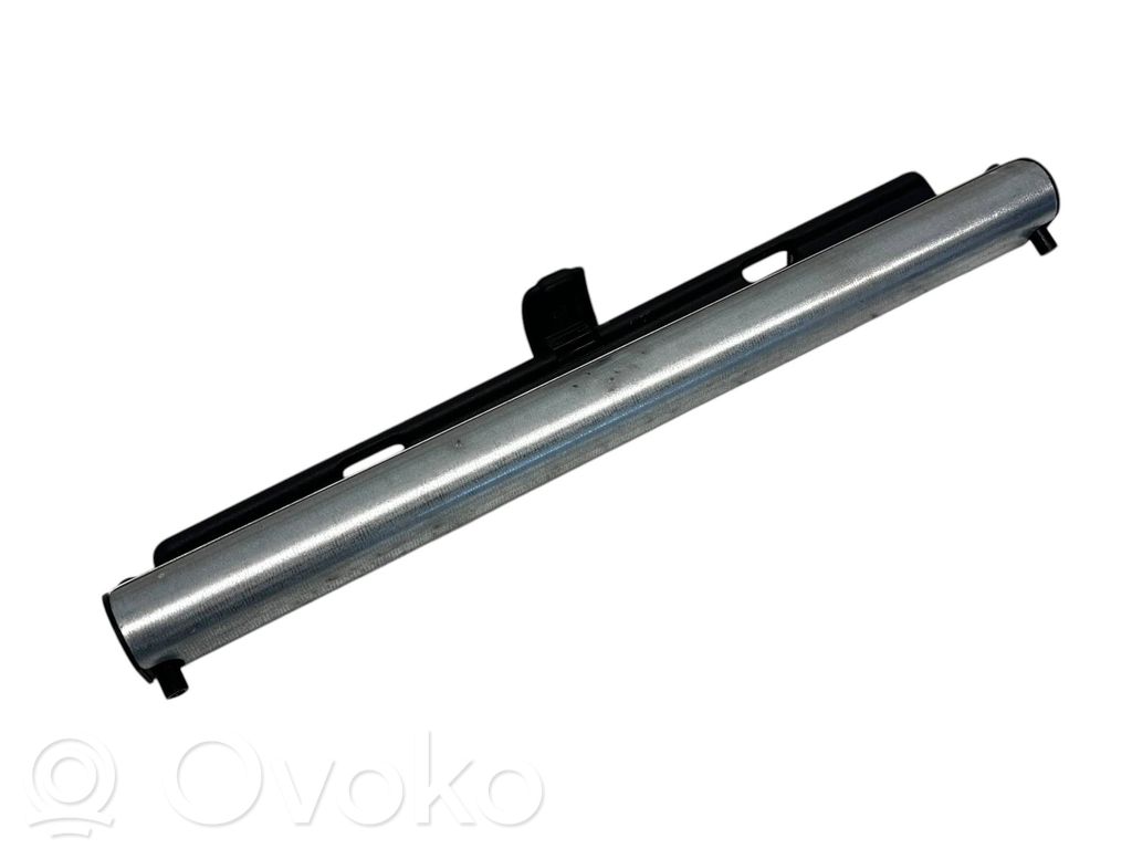 Zasłona przeciwsłoneczna okna tylnego   7701053290