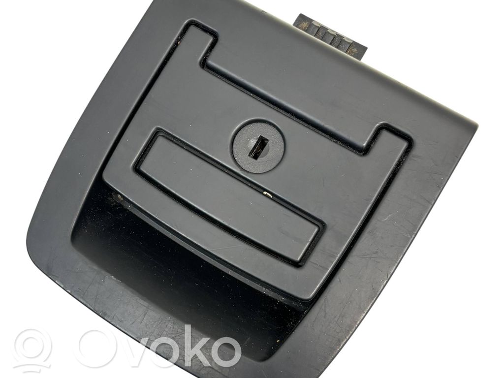BMW 5 E60 E61 Other trunk/boot trim element 