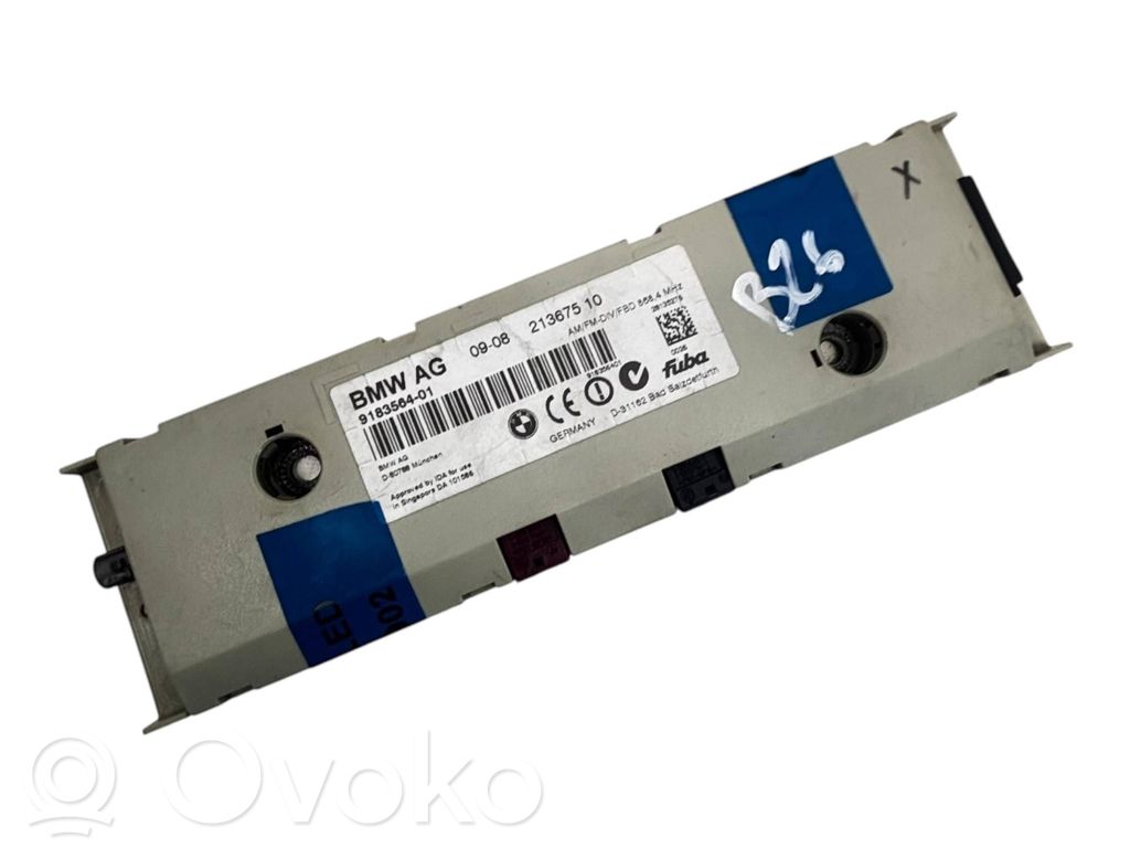 BMW 5 E60 E61 Antenas pastiprinātājs 