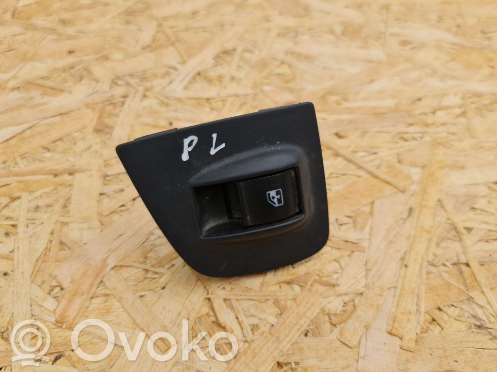 Fiat Doblo Electric window control switch 