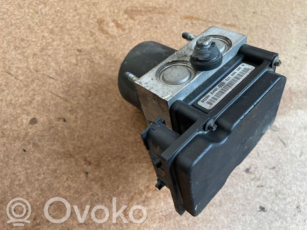 Opel Corsa C Bomba de ABS 
