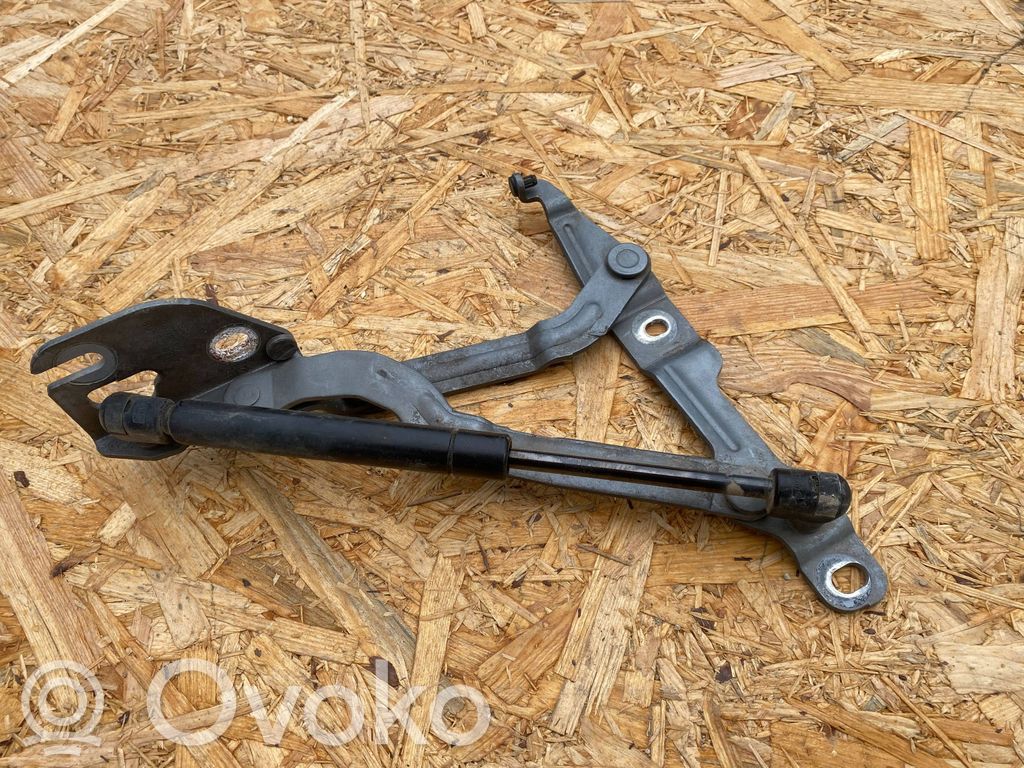 Audi A4 S4 B5 8D Tailgate/trunk/boot hinge 