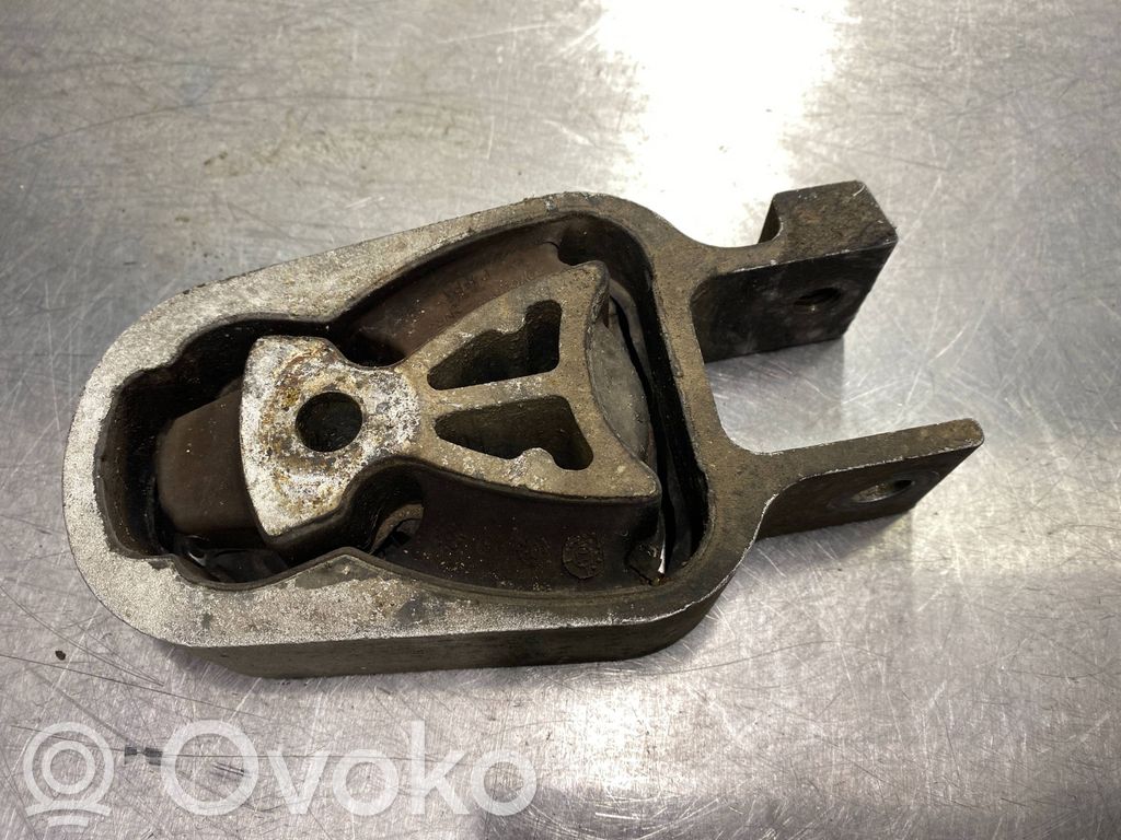 Engine mount bracket   8G916P082BA,8G916P082AB