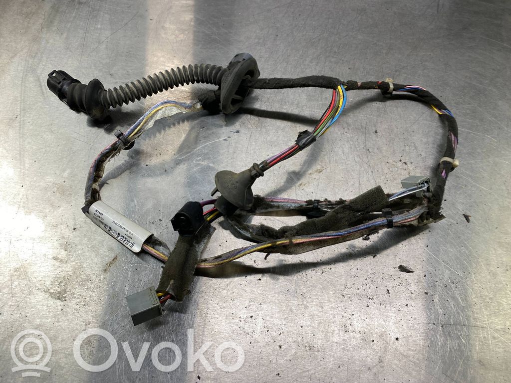 Volvo V70 Wiązka przewodów drzwi tylnych 