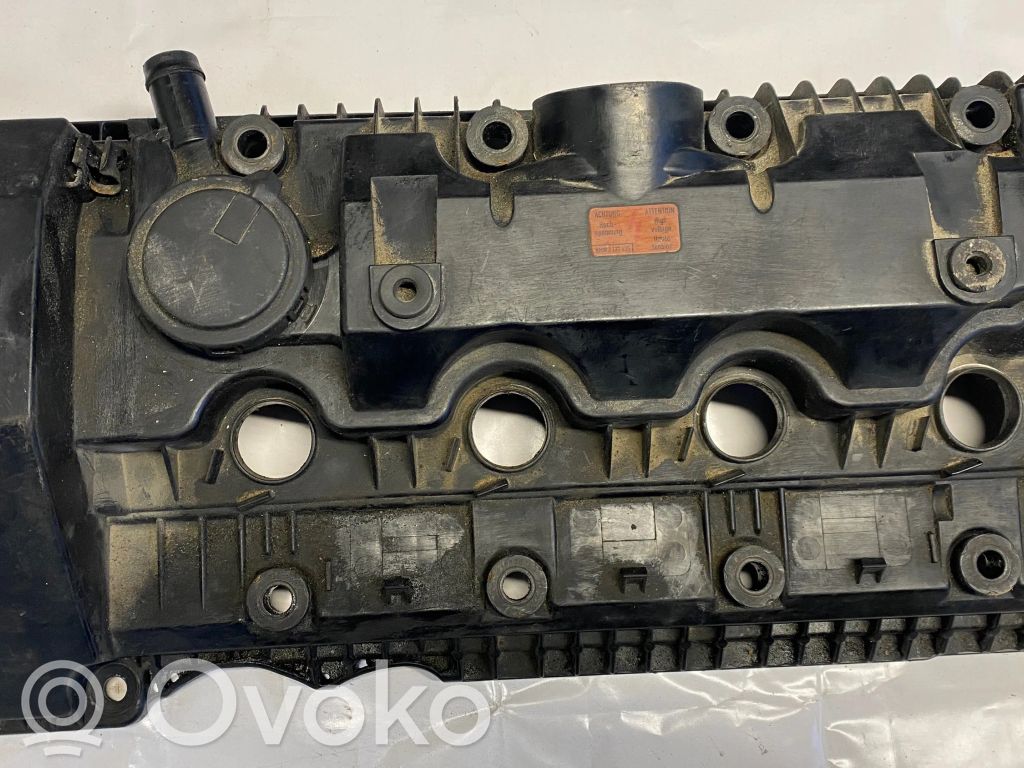 BMW 7 E65 E66 Ventildeckel 
