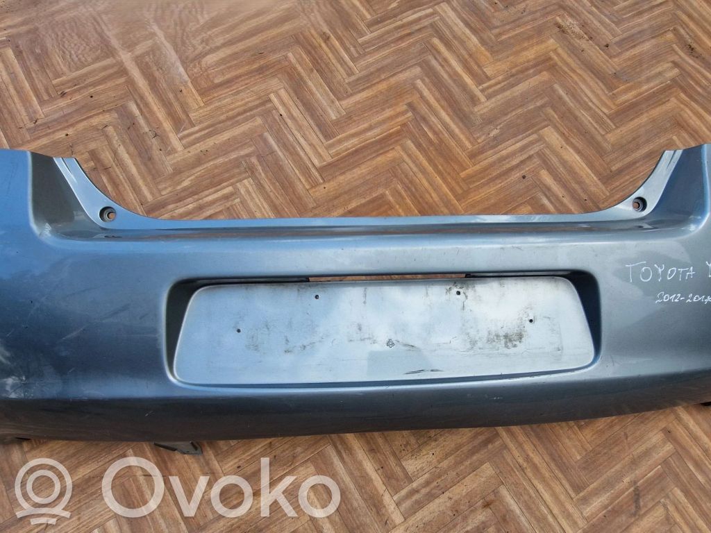 Toyota Verso-S Parachoques 