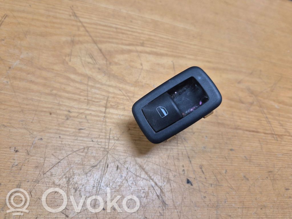 Dodge Nitro Electric window control switch 
