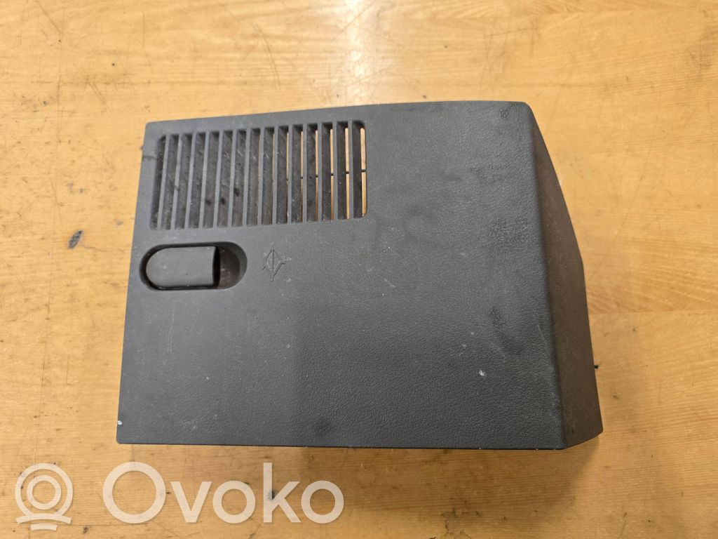 Dodge Nitro Other trunk/boot trim element 