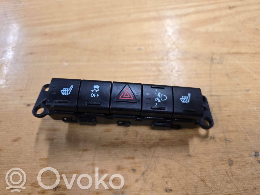 Jeep Compass Zestaw przełączników i przycisków 