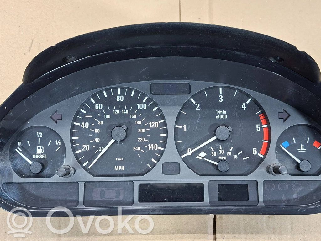 BMW 5 E39 Speedometer (instrument cluster) 